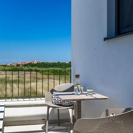 Holiday home Luna Brtonigla